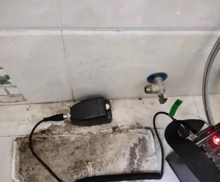 乃东屋顶漏水维修公司分享下卫生间漏水的危害及解决方法